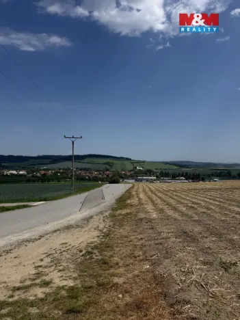 Prodej pole, Lysice, 8454 m2