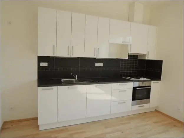 Pronájem atypického bytu, Praha, 72 m2
