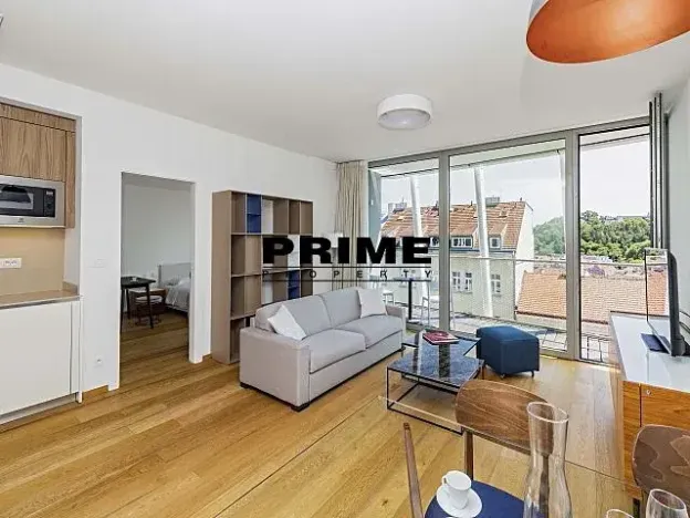 Pronájem bytu 2+kk, Praha - Smíchov, Holečkova, 62 m2
