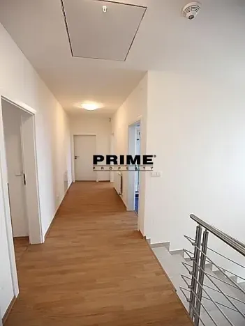 Pronájem rodinného domu, Průhonice, Pod Valem II., 350 m2