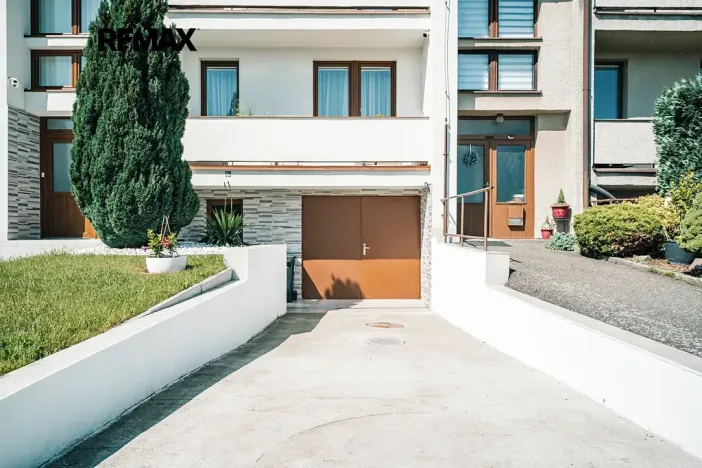 Prodej rodinného domu, Syrovátka, 245 m2