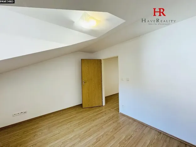 Pronájem bytu 2+kk, Benešov, Malé náměstí, 54 m2