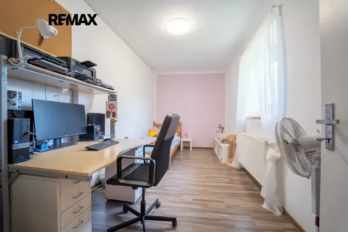 Prodej rodinného domu, Pečky, Pečecká, 140 m2