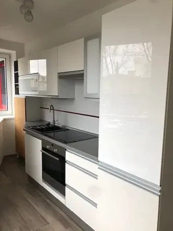 Pronájem bytu 2+1, Frýdek-Místek, Viléma Závady, 60 m2