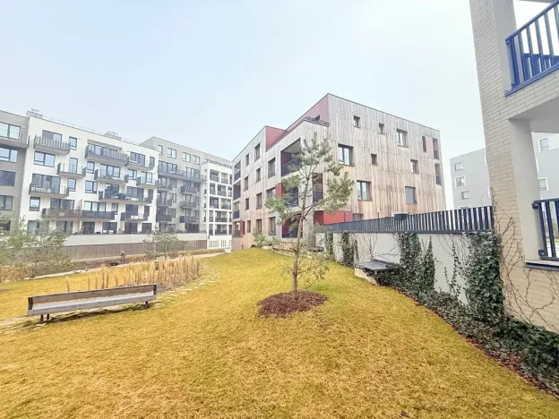 Pronájem garážového stání, Praha - Ruzyně, Huppnerova, 13 m2