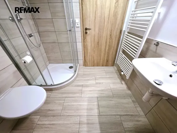 Pronájem kanceláře, Slavkov u Brna, 72 m2