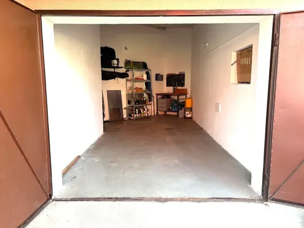 Prodej garáže, Uherské Hradiště, 23 m2