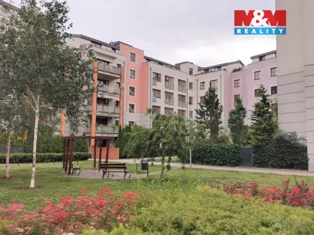 Pronájem bytu 3+kk, Praha - Dejvice, Lindleyova, 92 m2