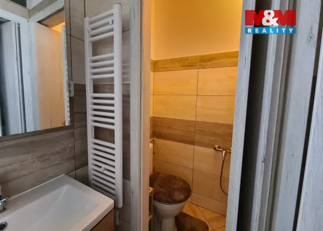 Pronájem bytu 2+1, Kladno, Na stráni, 57 m2