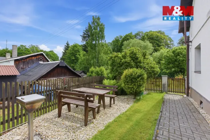 Prodej rodinného domu, Krajková - Dolina, 145 m2