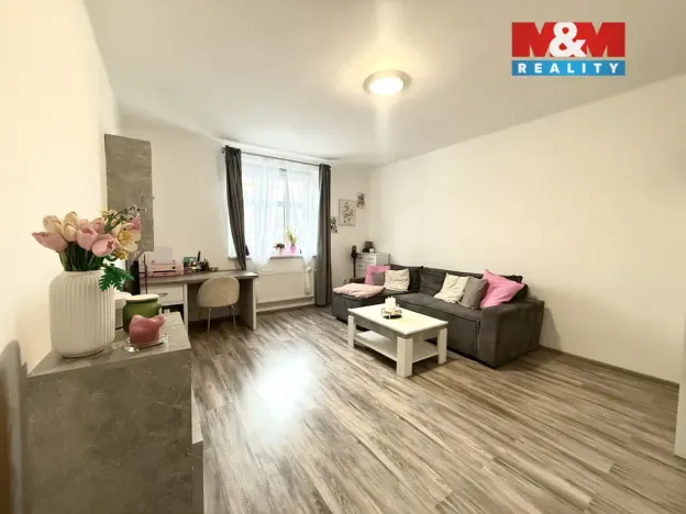 Pronájem bytu 2+1, Děčín - Děčín II-Nové Město, Kamenická, 58 m2