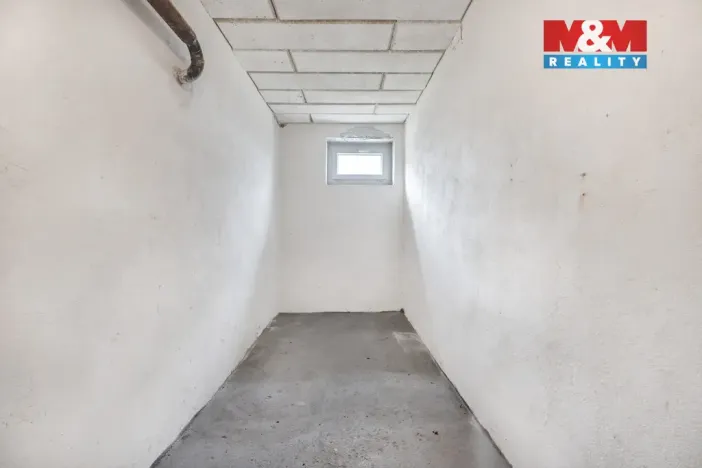 Prodej bytu 2+kk, Libochovice, Revoluční, 52 m2