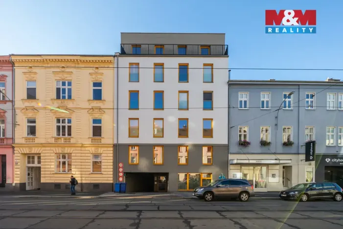 Prodej garážového stání, Brno - Staré Brno, Hybešova, 13 m2