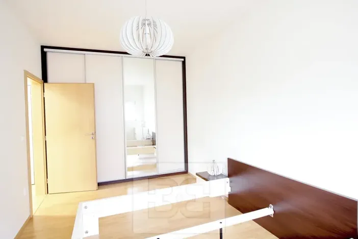 Pronájem bytu 2+kk, Praha - Hlubočepy, Högerova, 59 m2