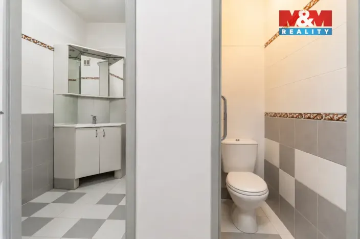 Pronájem bytu 3+kk, Praha - Bohnice, Lodžská, 53 m2