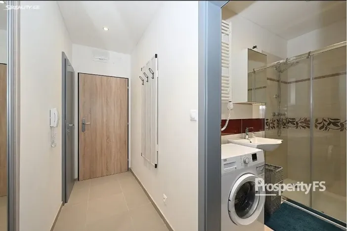 Pronájem bytu 1+kk, Praha - Holešovice, V závětří, 27 m2