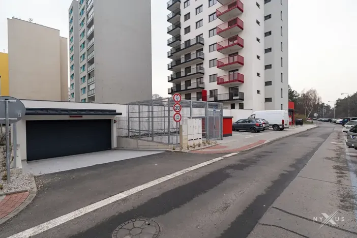 Pronájem bytu 2+kk, Praha - Letňany, Malkovského, 162 m2