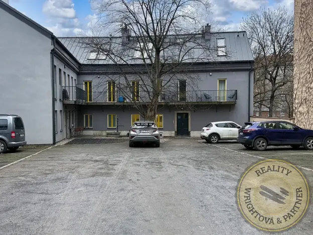Prodej bytu 2+kk, Praha - Libeň, Zenklova, 37 m2