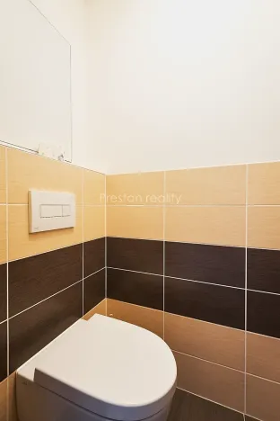 Pronájem bytu 2+kk, Ostrava, Sokolovská, 61 m2