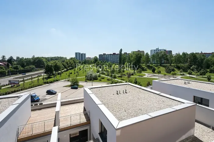 Pronájem bytu 2+kk, Ostrava, Sokolovská, 61 m2