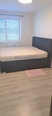 Pronájem bytu 2+kk, České Budějovice, Rožnovská, 52 m2