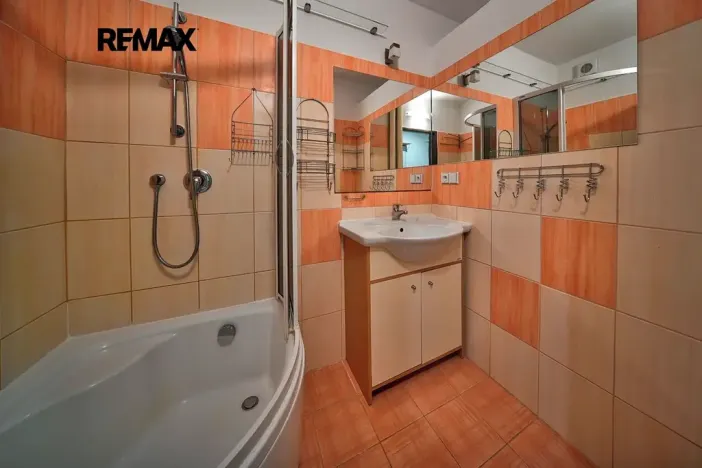 Pronájem bytu 3+1, Poděbrady, Čihákova, 71 m2