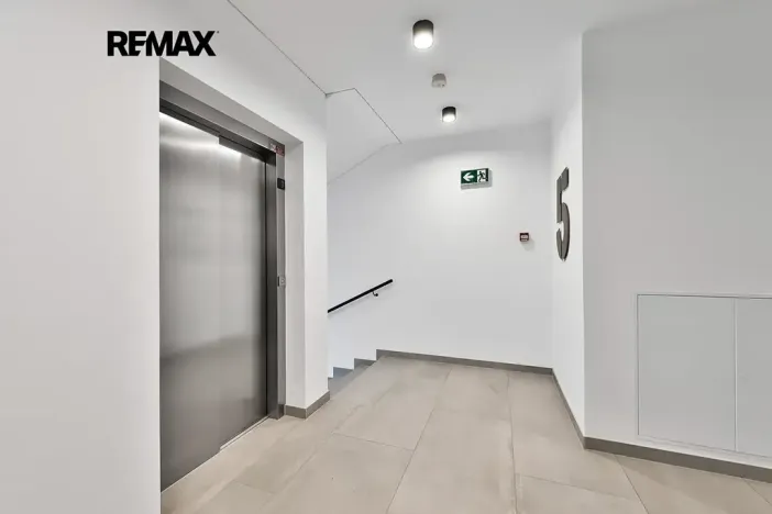 Pronájem bytu 2+kk, Praha - Jinonice, Vladimíra Kobranova, 56 m2