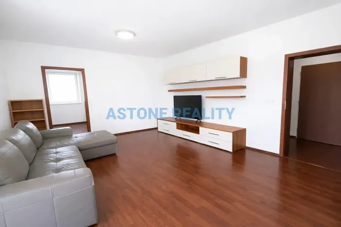 Prodej bytu 2+kk, Praha - Dolní Počernice, Národních hrdinů, 62 m2