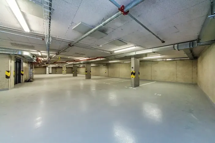 Prodej garážového stání, Praha - Smíchov, Pod Barvířkou, 16 m2