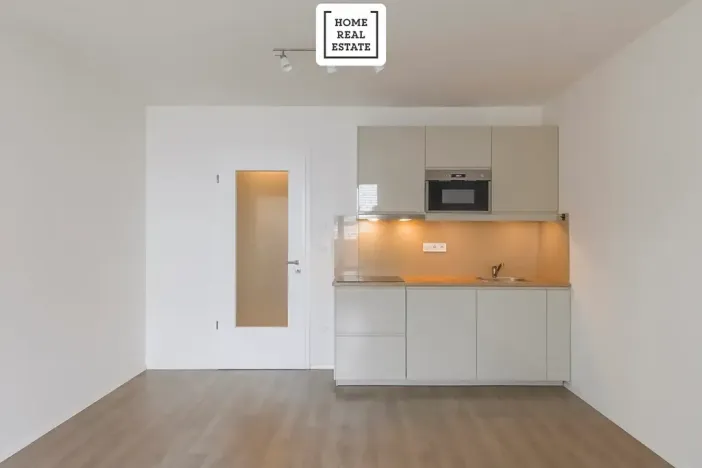 Prodej bytu 1+kk, Praha - Smíchov, Pod Barvířkou, 36 m2