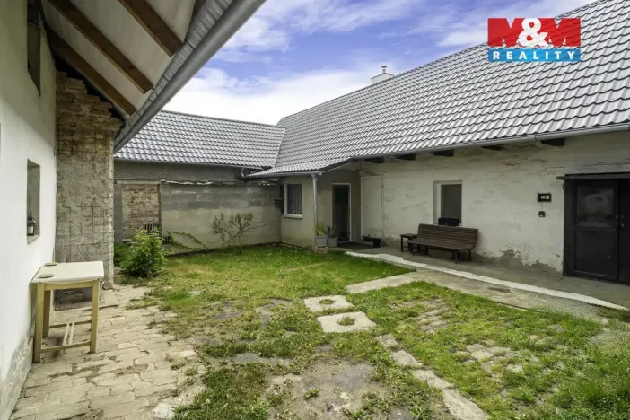Prodej chalupy, Uhersko, 120 m2