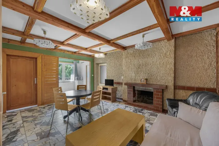 Prodej ubytování, Deštné v Orlických horách, 1200 m2