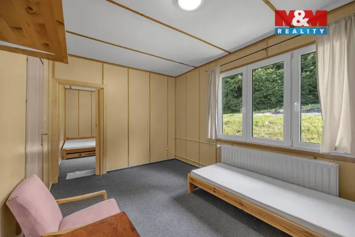 Prodej ubytování, Deštné v Orlických horách, 1200 m2