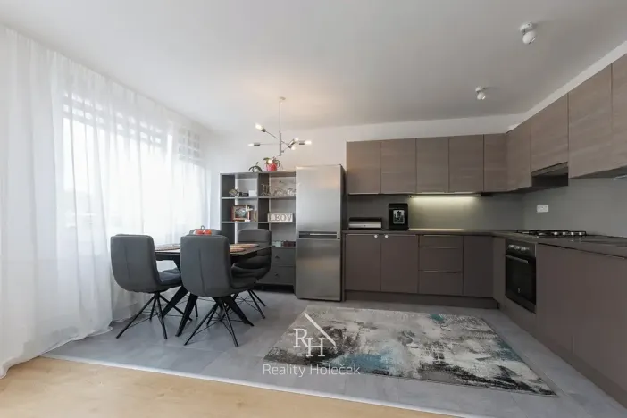Prodej bytu 3+kk, Kladno, Italská, 69 m2