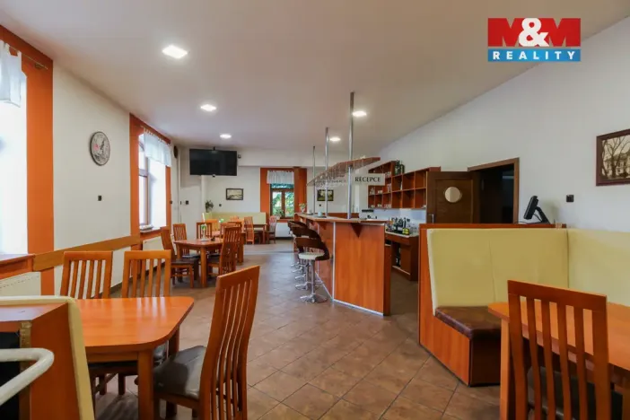 Prodej obchodního prostoru, Kravaře, Opavská, 1355 m2