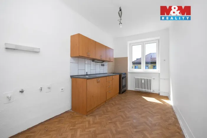 Prodej bytu 2+1, Pardubice - Zelené Předměstí, Čs. armády, 65 m2