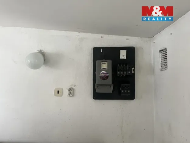 Prodej garáže, Líně, 25 m2