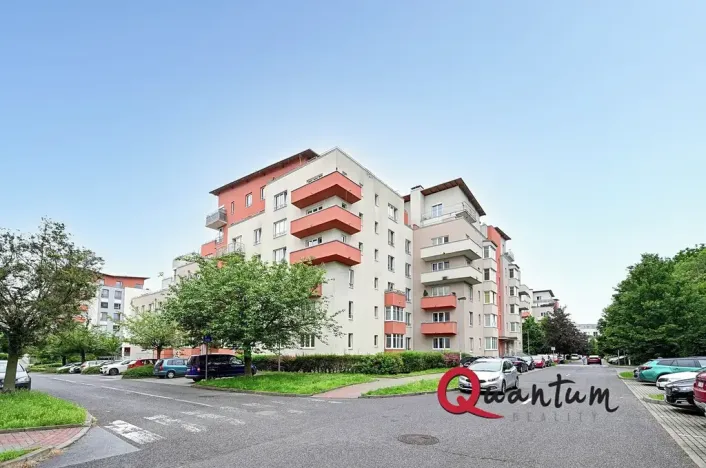 Prodej bytu 1+kk, Praha - Záběhlice, Mikanova, 35 m2