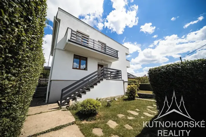 Prodej rodinného domu, Církvice, 154 m2