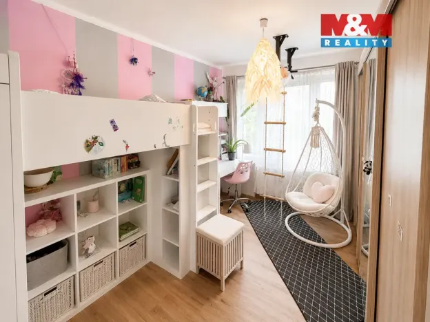 Prodej bytu 4+1, Ostrava - Poruba, Oty Synka, 80 m2