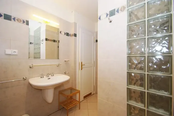 Pronájem bytu 2+kk, Praha - Vinohrady, Polská, 50 m2
