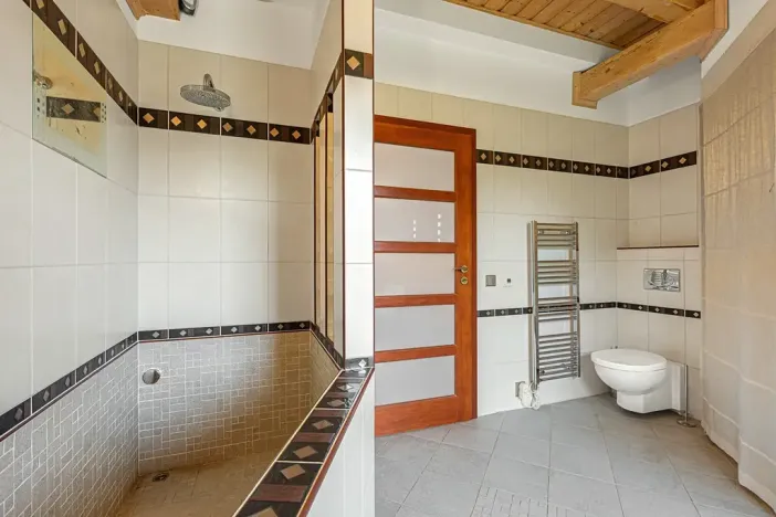 Prodej rodinného domu, Libeř, 258 m2