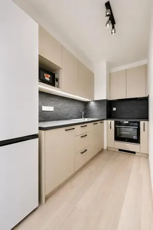 Pronájem bytu 2+kk, Praha - Hloubětín, Poděbradská, 52 m2