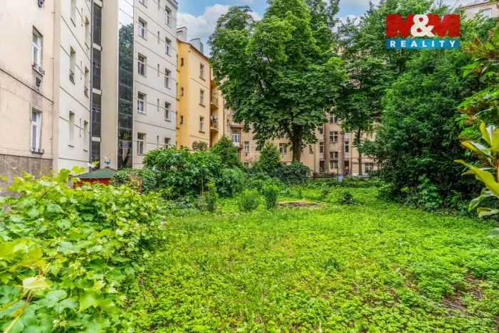 Prodej bytu 2+1, Praha - Dejvice, Kafkova, 43 m2