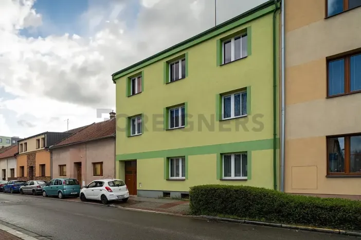 Pronájem bytu 2+1, Pardubice, Železničního pluku, 69 m2