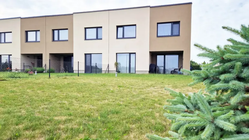 Pronájem bytu 3+kk, Hradec Králové - Věkoše, Věkošská, 74 m2
