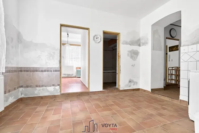 Prodej bytu 2+1, Karlovy Vary, Anglická, 48 m2