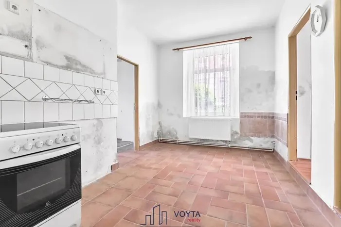 Prodej bytu 2+1, Karlovy Vary, Anglická, 48 m2