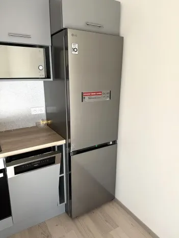 Pronájem bytu 2+kk, Brno, třída Generála Píky, 56 m2