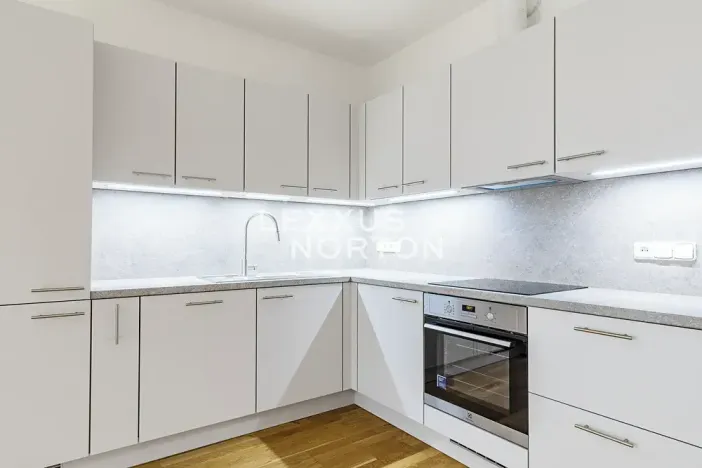 Pronájem bytu 2+kk, Praha - Nusle, Maroldova, 57 m2